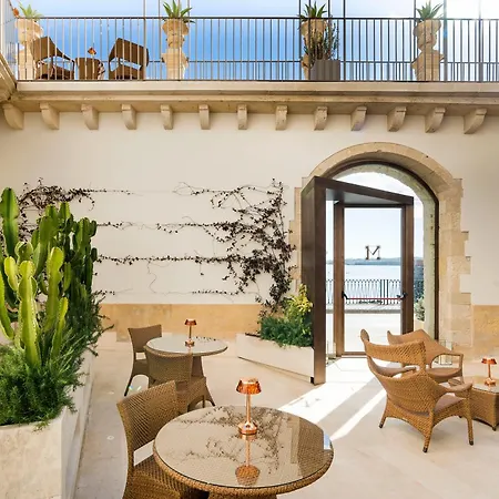 Maniace Boutique Ortigia | Esperienze سيراكوزا
