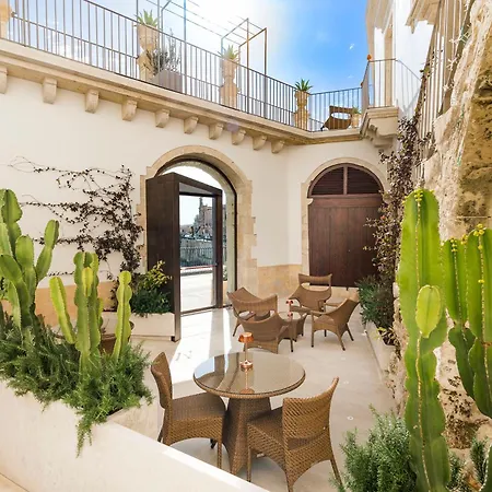 Готель Maniace Boutique Ortigia | Esperienze Syracuse