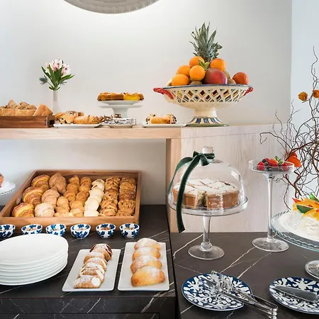Готель Maniace Boutique Ortigia | Esperienze 4*