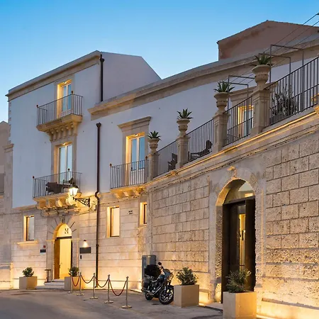 Maniace Boutique Ortigia | Esperienze Syracuse